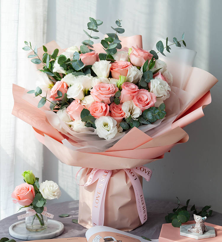 齐齐哈尔女朋友妈妈过生日,送花应该怎么选?